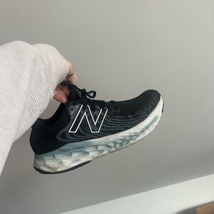 New Balance Fresh Foam Black Sneakers